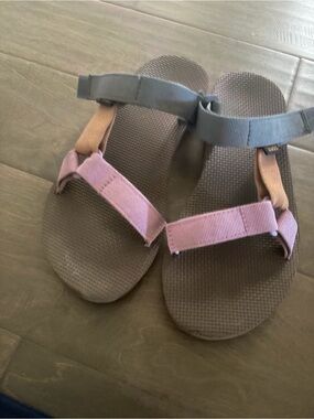Teva universal slide sandals
